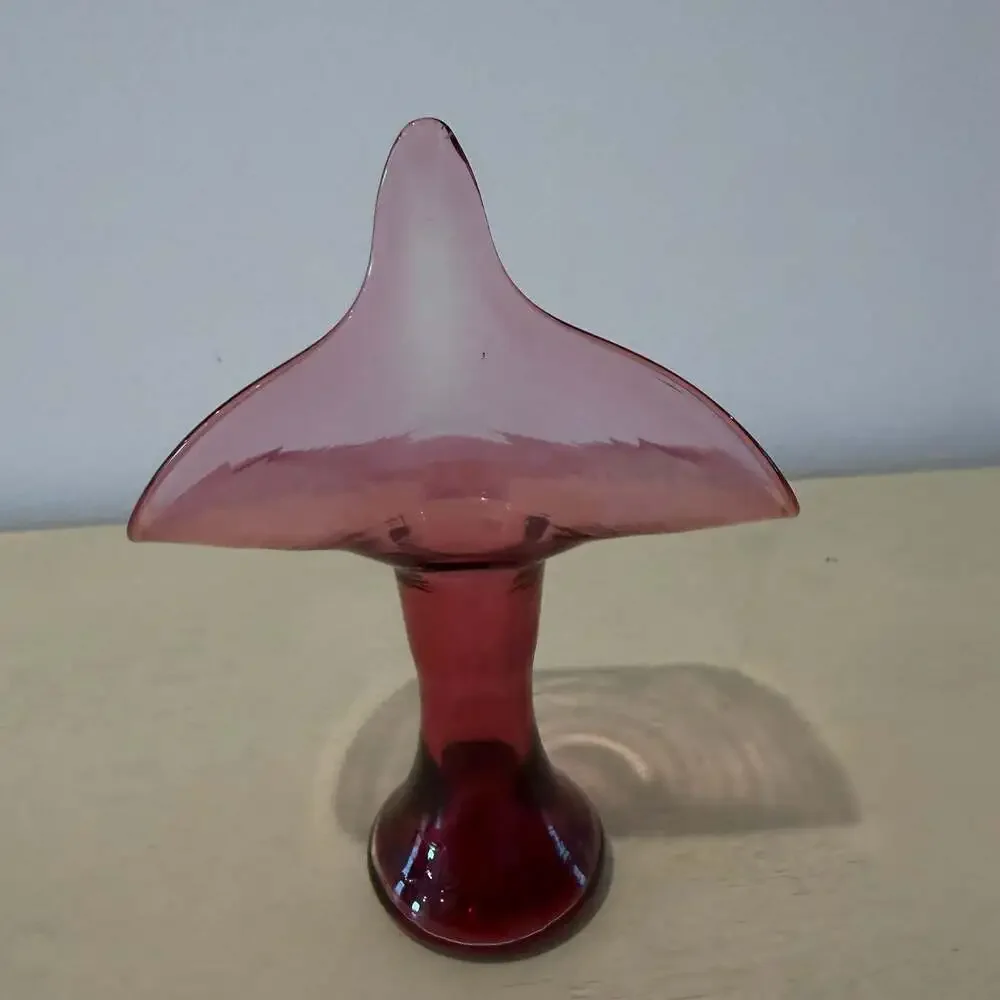Pilgrim vintage cranberry